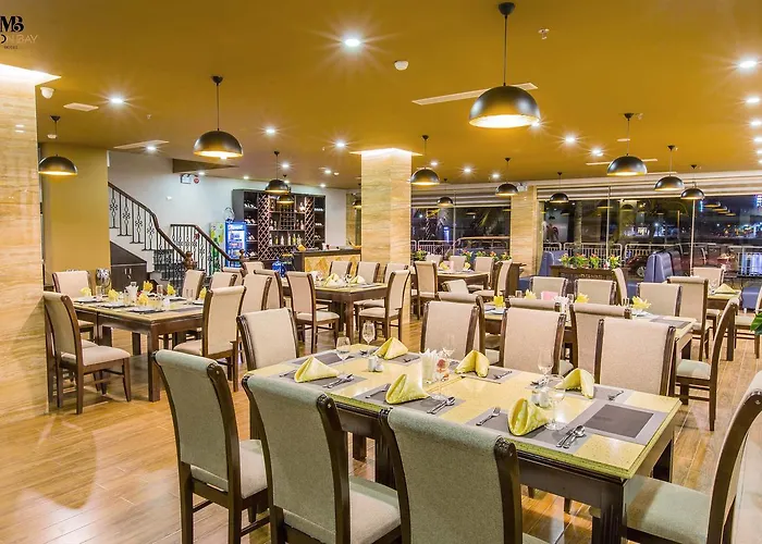 Moon Bay Hotel Ha Long