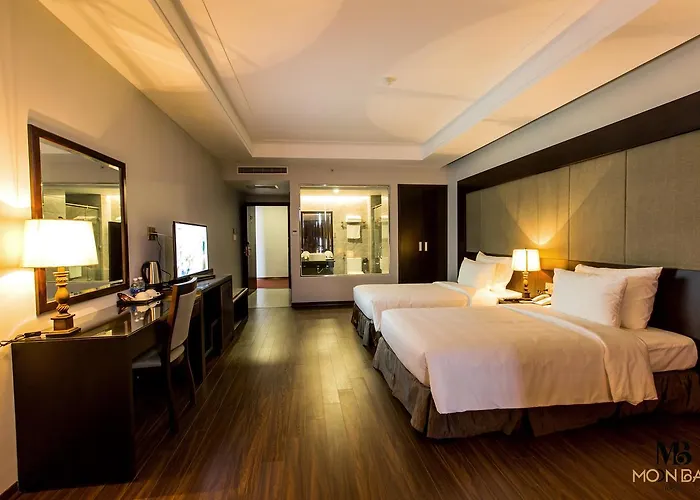 Hotel Moon Bay 3*